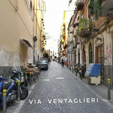 Centro Storico - Fermata MONTESANTO-2