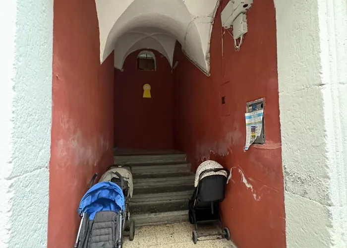 House Pulcinella Centro Storico